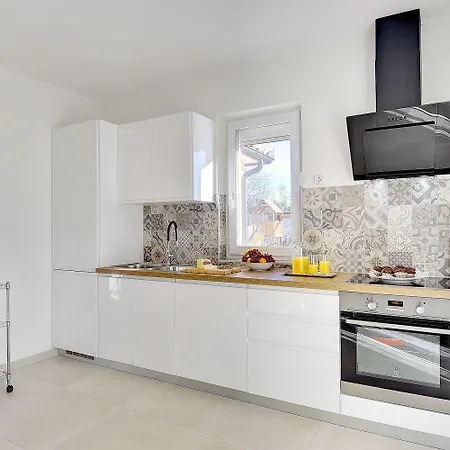 Mit Privatem Pool, Spielplatz, Wlan, Klima, Bbq Dom wakacyjny *